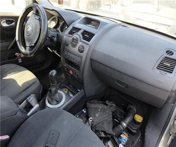 Renault Megane Ii Berlina 5P 1.5 Pack Authentique (E) 2002 - Despiece