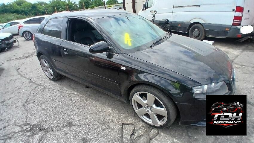 Audi A3 8P (2003-2012) Hatchback Negro - Despiece / Recambios