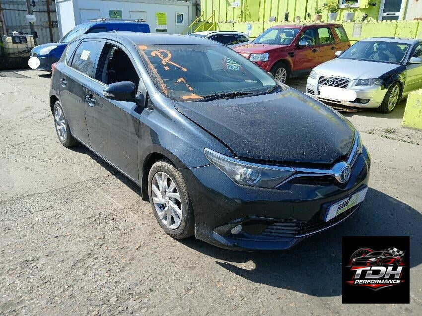 Toyota Auris E180 Facelift (2015-2018) Gris Oscuro - Despiece / Recambios