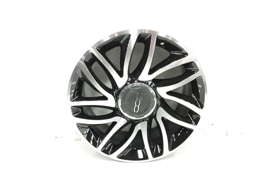 Llanta Fiat 500L