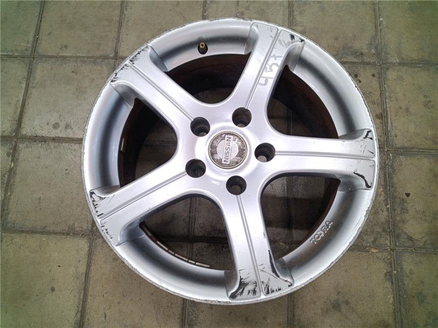 Llanta Nissan Primera