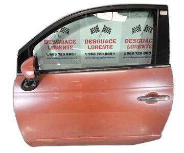 Puerta delantera izquierda de Fiat 500 (150) berlina