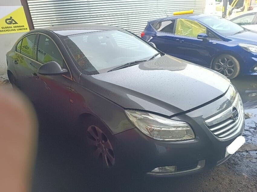Opel Insignia A (2008-2013) Berlina Gris - Despiece / Recambios
