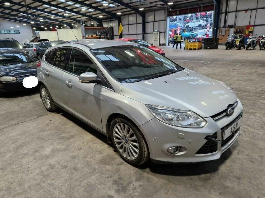 Ford Focus Mk3 (DYB) 2011-2014 Gris Plata | Despiece / Recambios