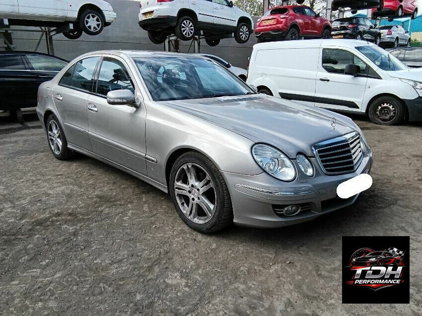 Mercedes-Benz Clase E W211 (2002-2009) Gris Plata - Despiece / Recambios