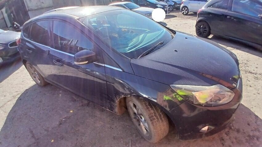 Ford Focus MK3 (2011-2018) Hatchback 5p Azul - Despiece / Recambios