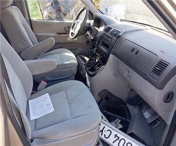 Kia Carnival Ii 2.9 CRDi LX 2001 - Despiece
