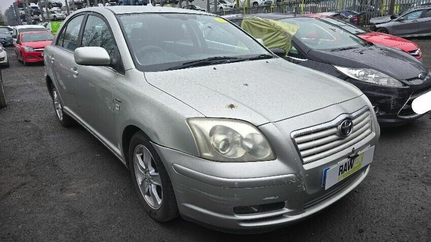 Toyota Avensis T25 (2003-2009) Berlina Plata - Despiece y Recambios
