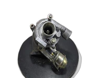 Turbocompresor 028145702D de Volkswagen Passat berlina (312)