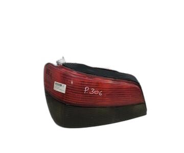 Piloto trasero izquierdo 2321G de Peugeot 306 hatchback (7a, 7c, n3, n5)