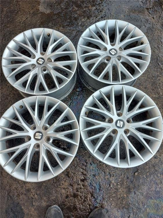 Juego Llantas SEAT Leon