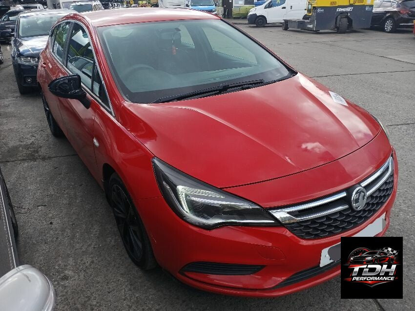 Opel / Vauxhall Astra K (2015-2021) Rojo - Despiece / Recambios
