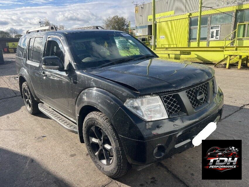 Nissan Pathfinder R51 (2005-2014) SUV Negro - Despiece / Recambios