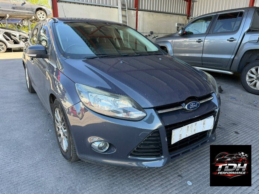 Ford Focus Mk3 (2011-2014) Berlina 5p Gris - Despiece / Recambios Usados