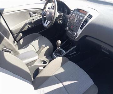 Kia Ceed 1.6 Emotion 2006 - Despiece