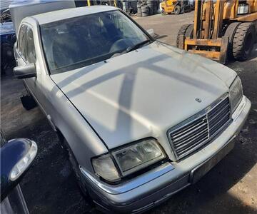 Mercedes-Benz Clase C Berlina 1993 - Despiece
