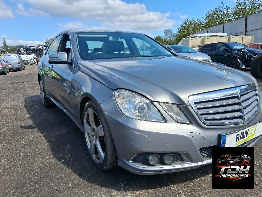 Mercedes-Benz Clase E W212 (2009-2013) Berlina Gris - Despiece / Recambios