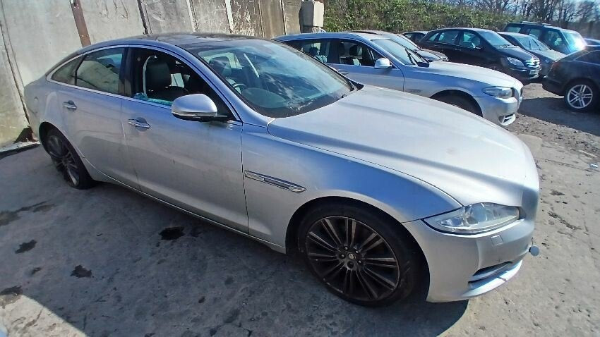 Jaguar XJ X351 (2010-2019) Berlina Plata - Despiece / Recambios