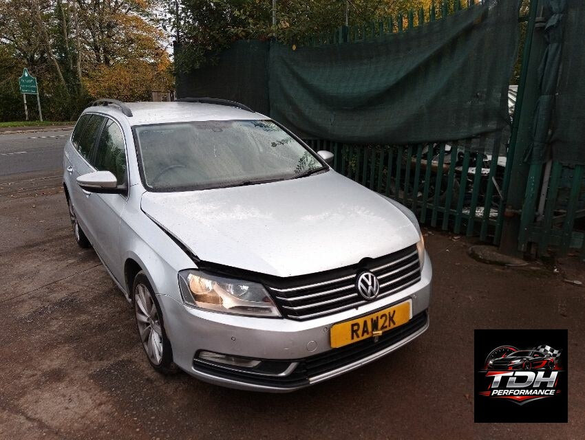 Volkswagen Passat B7 Variant (2010-2014) Plateado - Despiece / Recambios