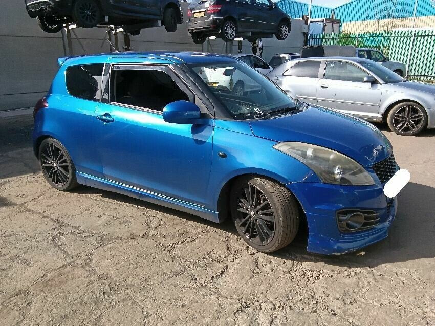 Suzuki Swift Sport 2012-2017 1.6 136CV Azul - Despiece / Recambios