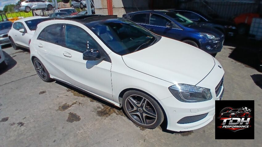 Mercedes Clase A W176 (2012-2018) Blanco - Despiece y Recambios