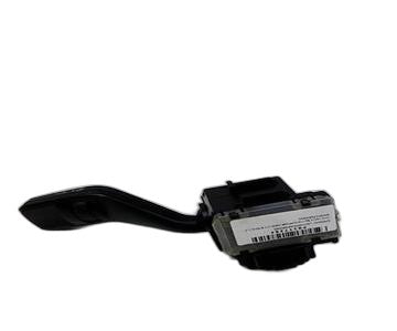 Mando del limpia 4m5t17a553bd de Ford Focus berlina (cap)