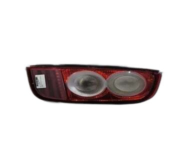 Piloto trasero derecho s1022037 de Nissan Micra (k12e)