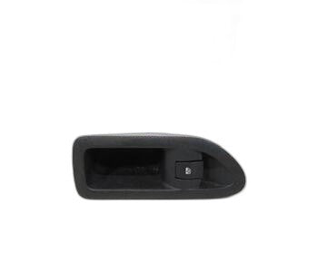 Interruptor puerta trasera derecha 8200317494 de Renault Laguna ii (bg0/1_) 2001-2007