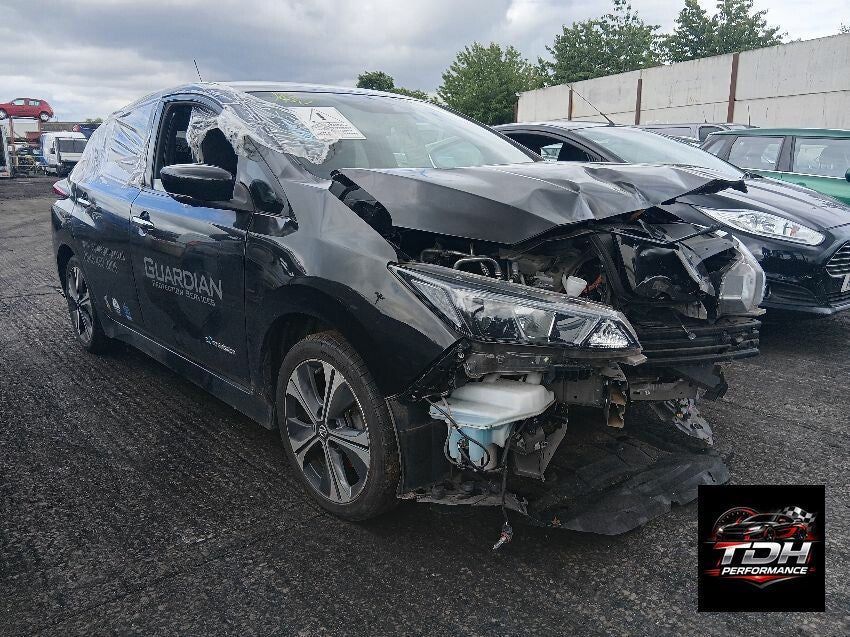 Nissan Leaf ZE1 (2017-2024) Negro Hatchback Eléctrico - Despiece / Recambios