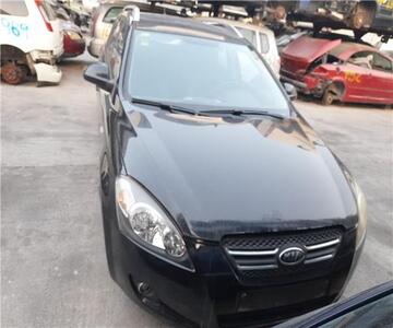 Kia Cee'D 1.6 CRDi CAT (116 CV / 85 KW) (116 CV / 85 KW) 2012 - Despie