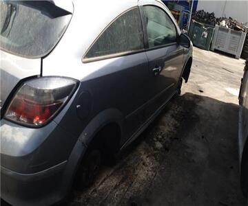 Opel Astra Gtc 1.7 16V CDTI (101 CV / 74 KW) (101 CV / 74 KW) 2007 - D