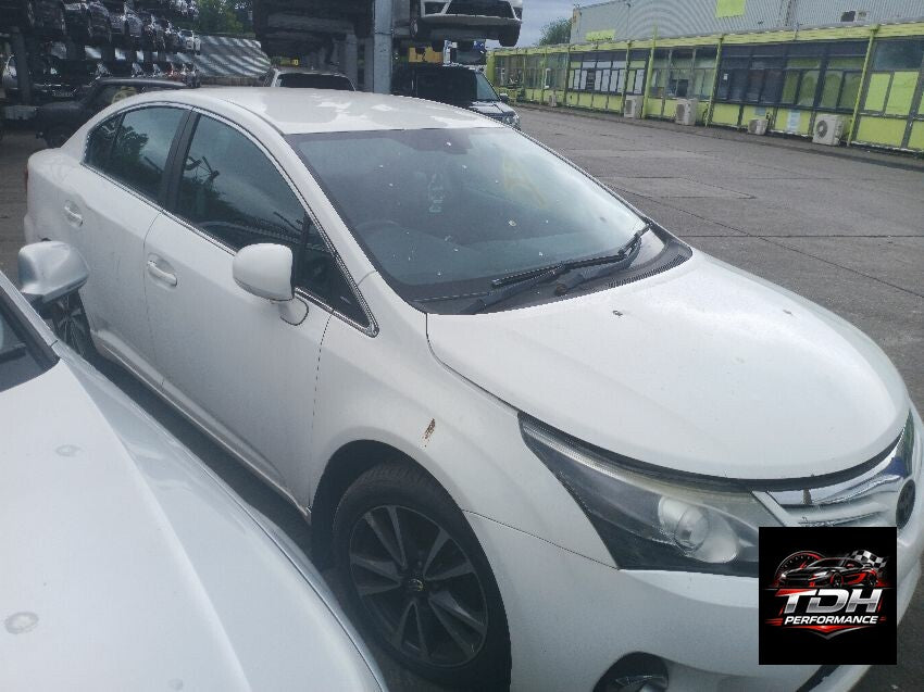 Toyota Avensis T270 Berlina 2011-2015 Blanco - Despiece / Recambios