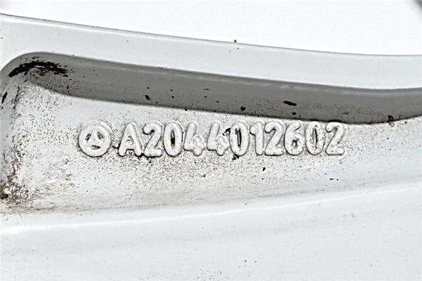 Llanta Rueda Delantera Izquierda Mercedes-Benz - Clase C