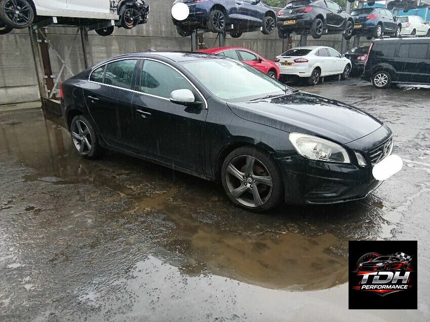 Volvo S60 II (2010-2018) Berlina Negro - Despiece / Recambios