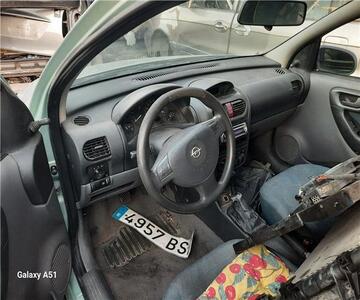Opel Corsa C 2000 - Despiece