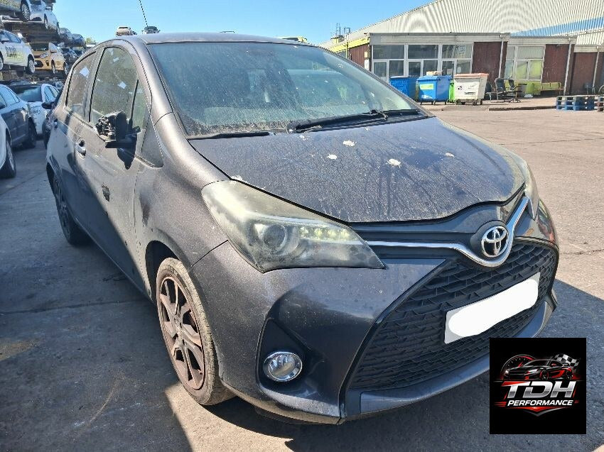 Toyota Yaris XP130 2014-2017 Gris Antracita - Despiece / Recambios
