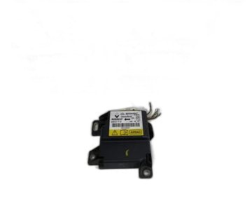 Centralita airbag 8200817787 de Dacia Logan express (fs_)