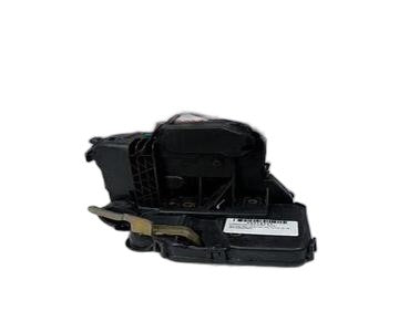 Cerradura puerta delantera derecha 004138112629 de Mercedes-benz Clase c (bm 203) familiar