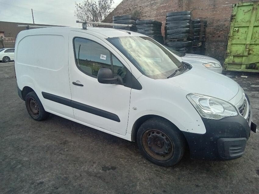 Peugeot Partner B9 (2008-2018) Blanco - Despiece y Recambios