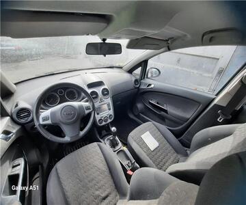 Opel Corsa D 2006 - Despiece