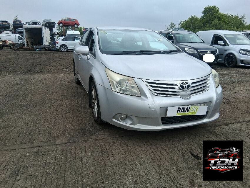 Toyota Avensis T27 (2009-2012) Berlina Plateado | Despiece / Recambios