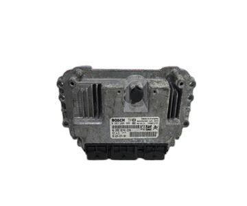Centralita motor uce 9662467480 de Citroen C4 berlina