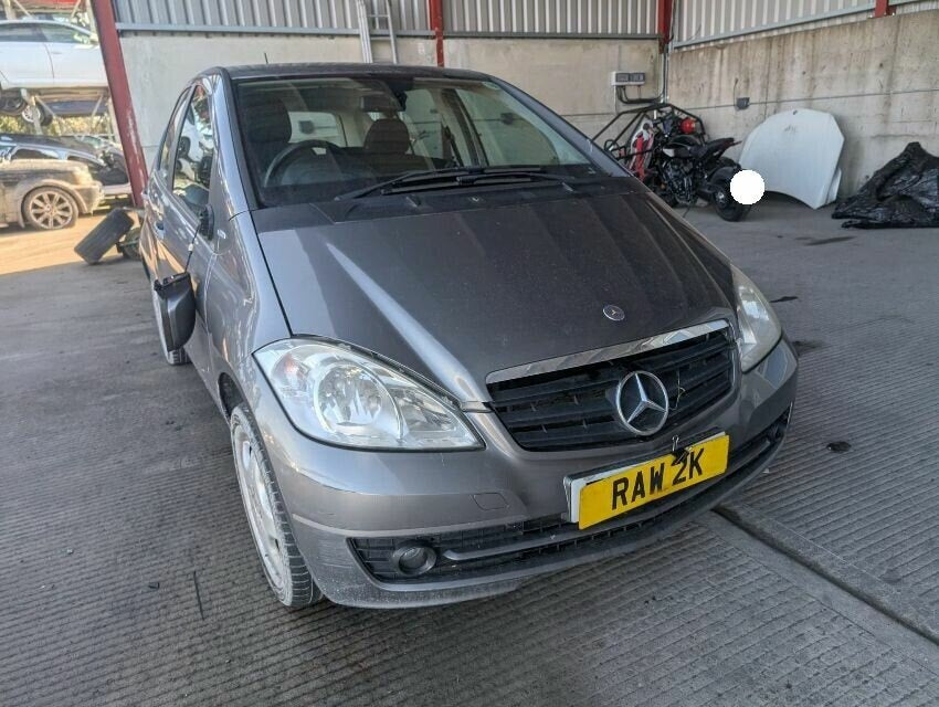Mercedes-Benz Clase A W169 (2004-2012) Gris - Despiece / Recambios