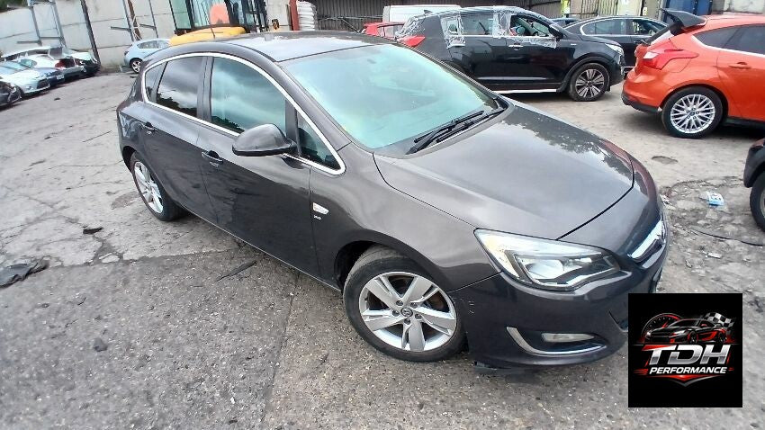 Opel Astra J (2009-2015) 5 Puertas Gris - Despiece / Recambios