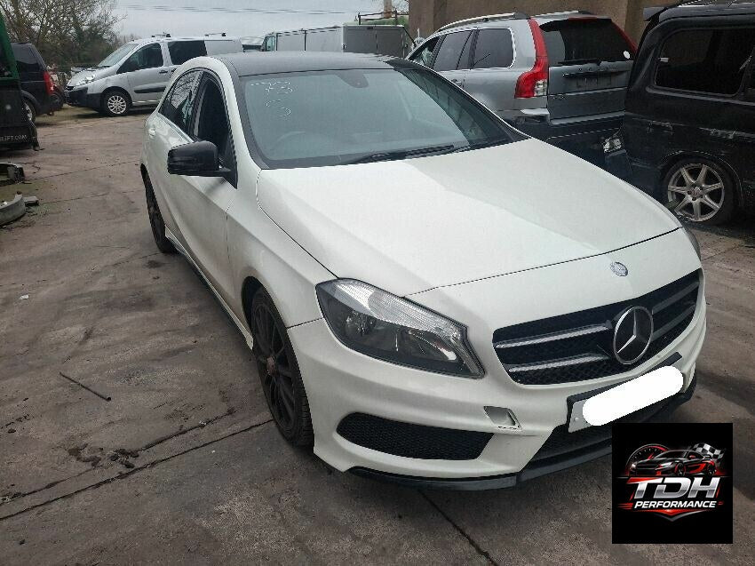 Despiece Mercedes-Benz Clase A W176 (2012-2018) Blanco - Recambios