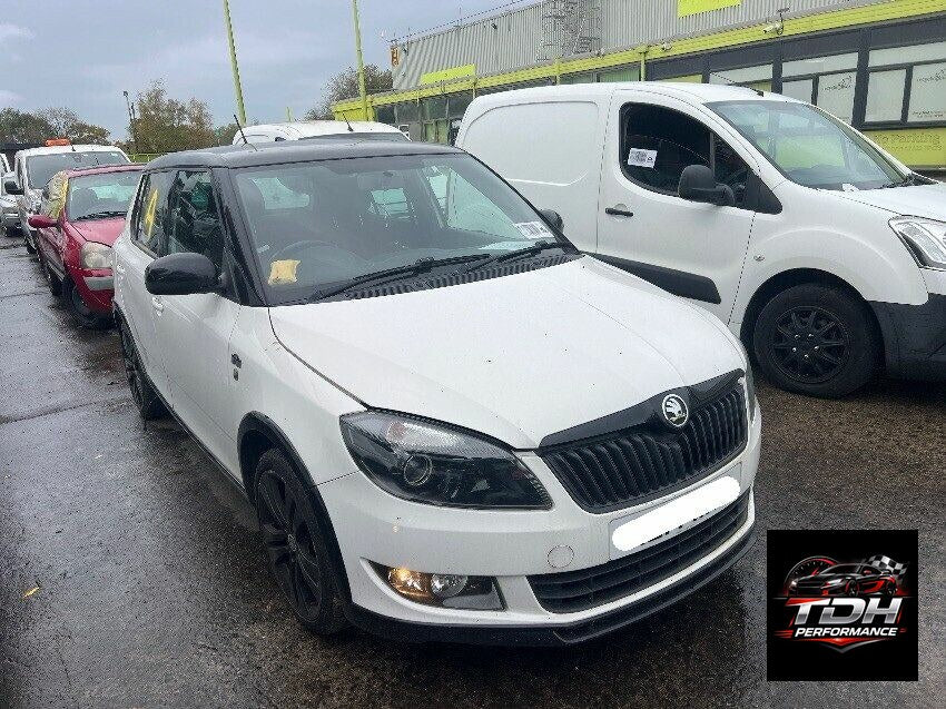 Skoda Fabia Mk2 (5J) 2010-2014 Blanco Bitono - Despiece / Recambios