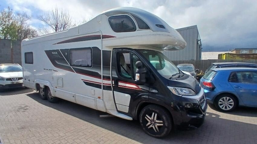 Fiat Ducato X290 2014-2021 Despiece / Recambios Autocaravana 150 CV Negro