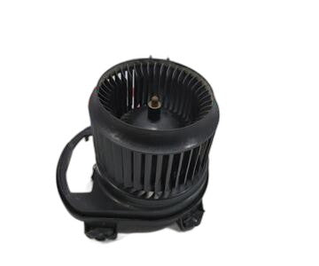 Motor calefacción A2469061601 de Mercedes-benz Clase cla (bm 117)