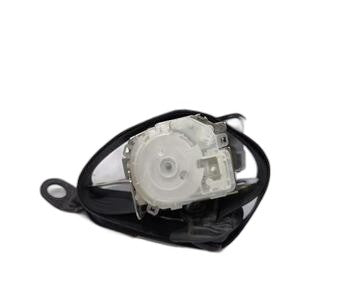 Cinturón seguridad delantero derecho L153004 de Peugeot 107