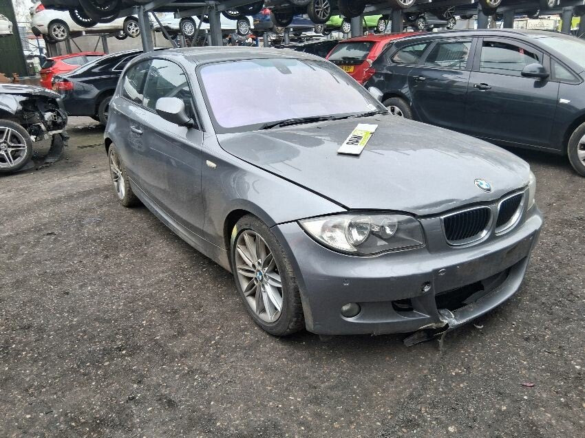 BMW Serie 1 E81 (2007-2012) 3p Gris - Despiece / Recambios Usados